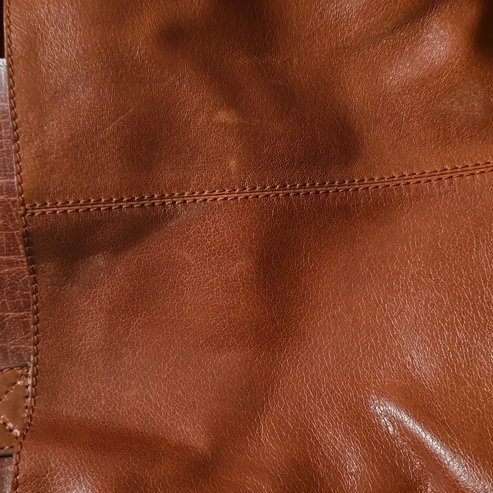 Brown Leather Tote Bag with Fringe and Pattern - Picture 5 of 14